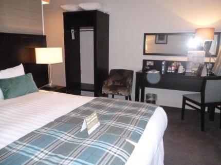 The Golden Acorn Wetherspoon Hotel Glenrothes Bagian luar foto